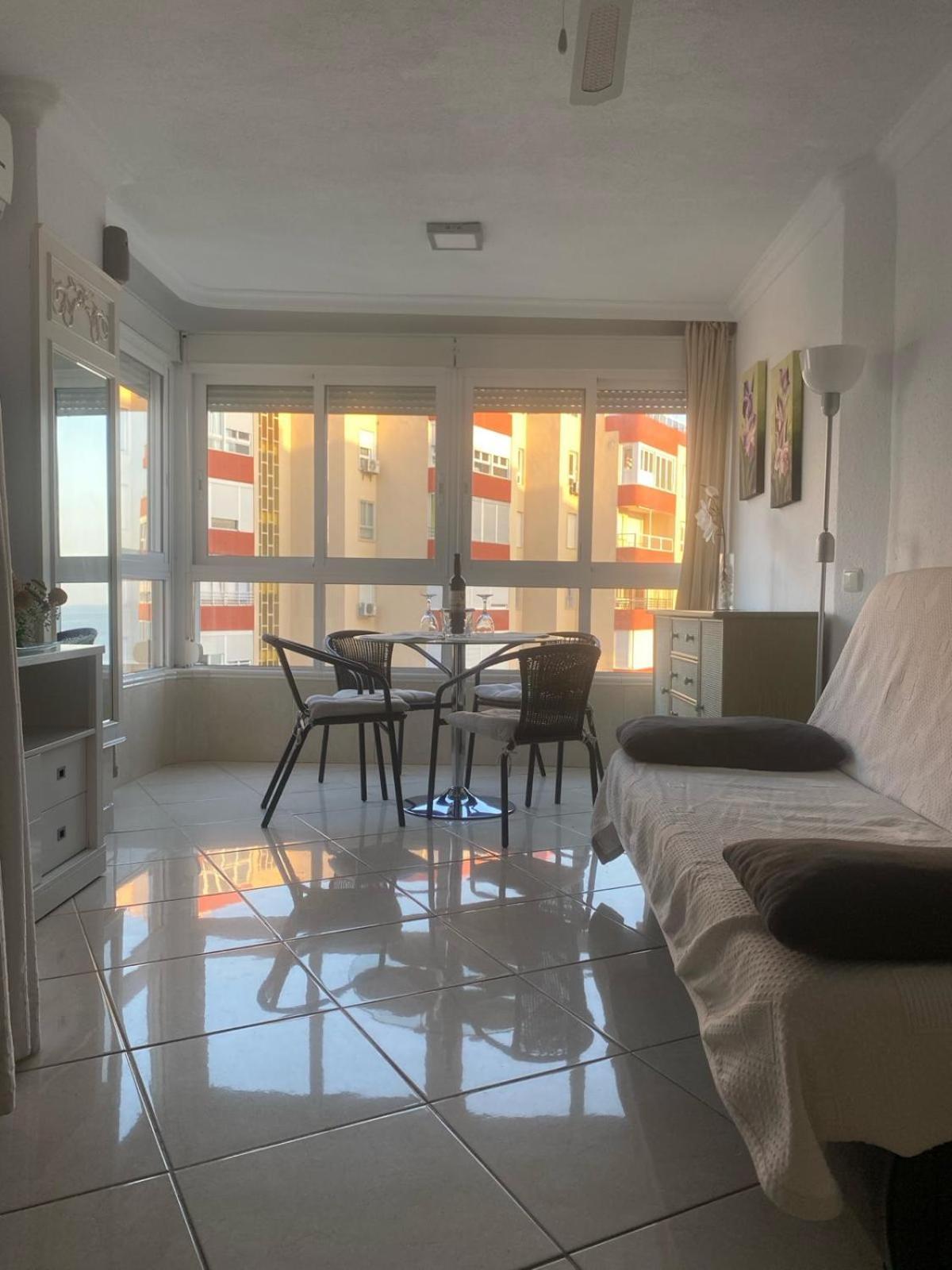 Apartamento Frente Al Mar 토록스 외부 사진