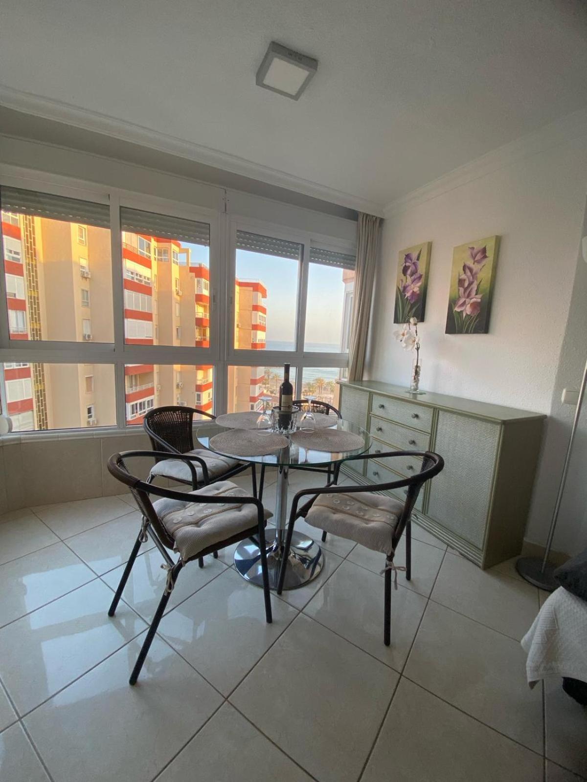 Apartamento Frente Al Mar 토록스 외부 사진