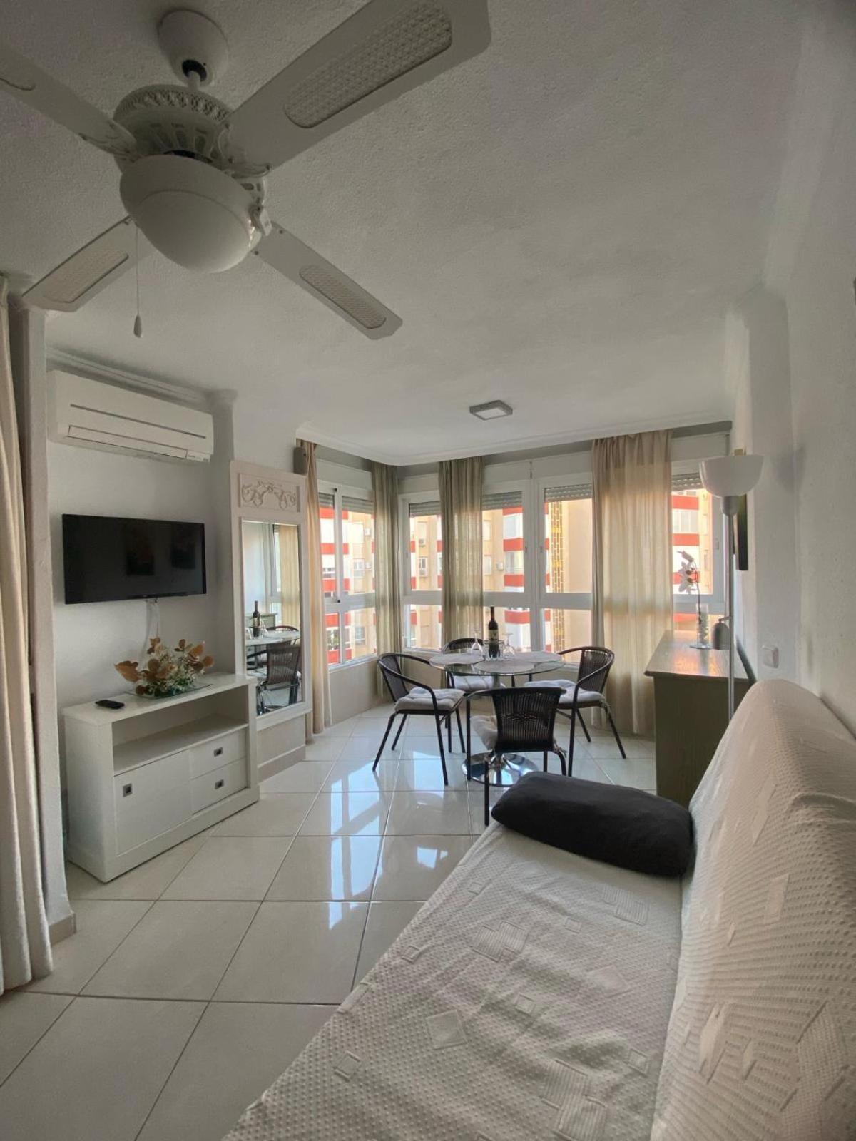 Apartamento Frente Al Mar 토록스 외부 사진